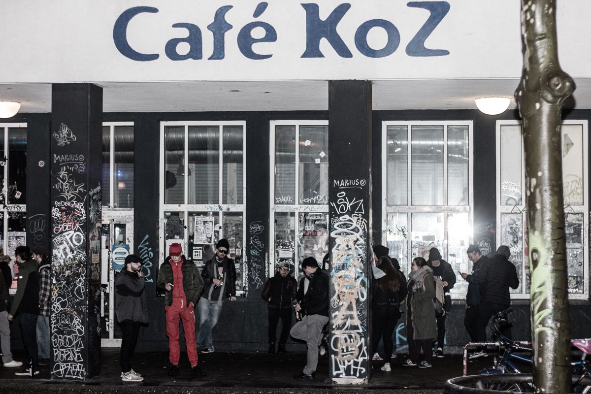reportage main hiphop cafee kooz 01 9863 comp - Main Hip-Hop Cafe Kooz
